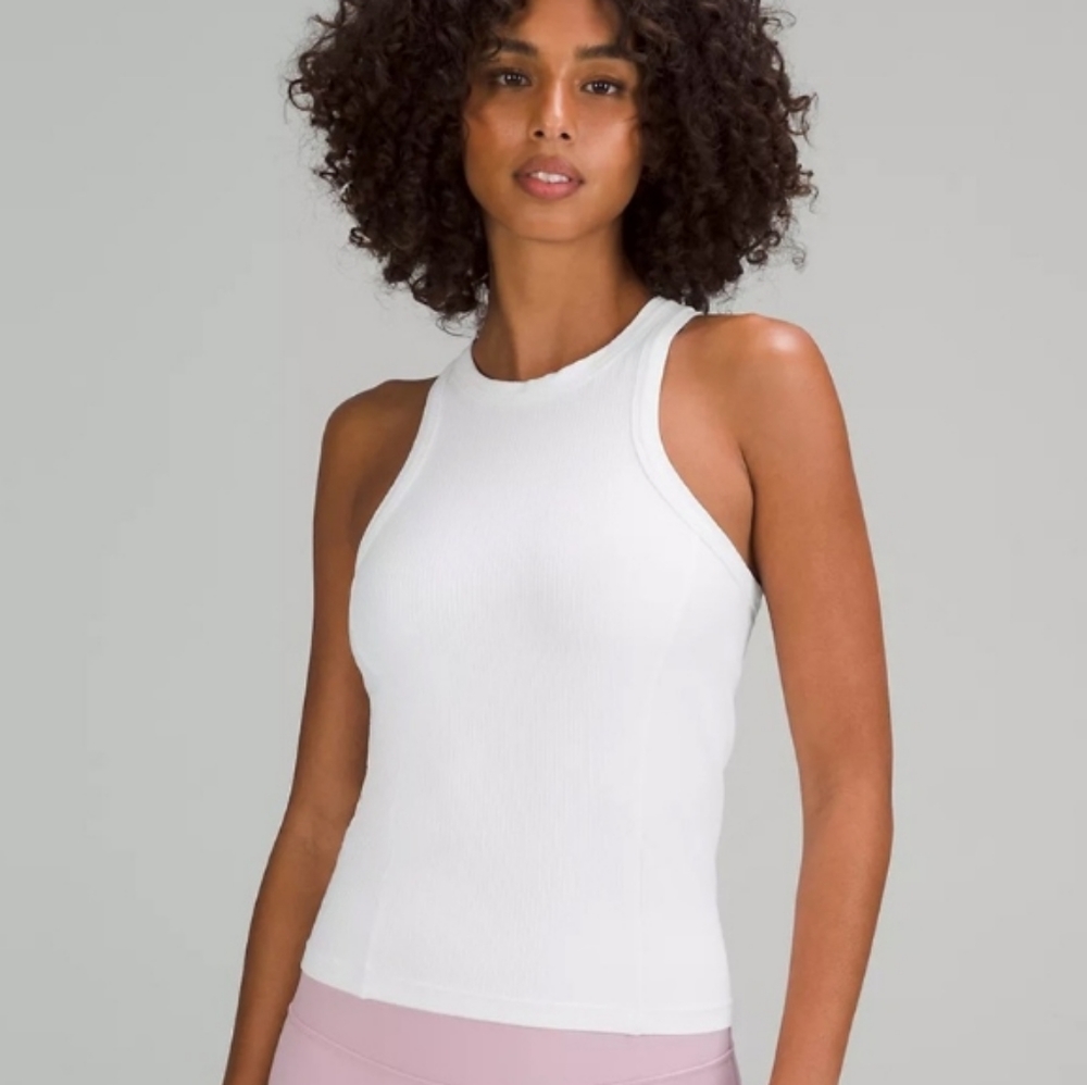 Lululemon Women's Athletica Tops Sz 4. White, Sleeveless